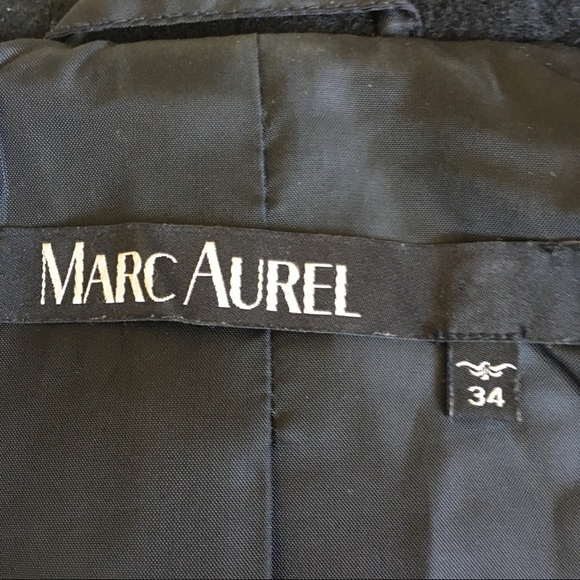 34 Marc Aurel Padded Blazer - Picture 11 of 13